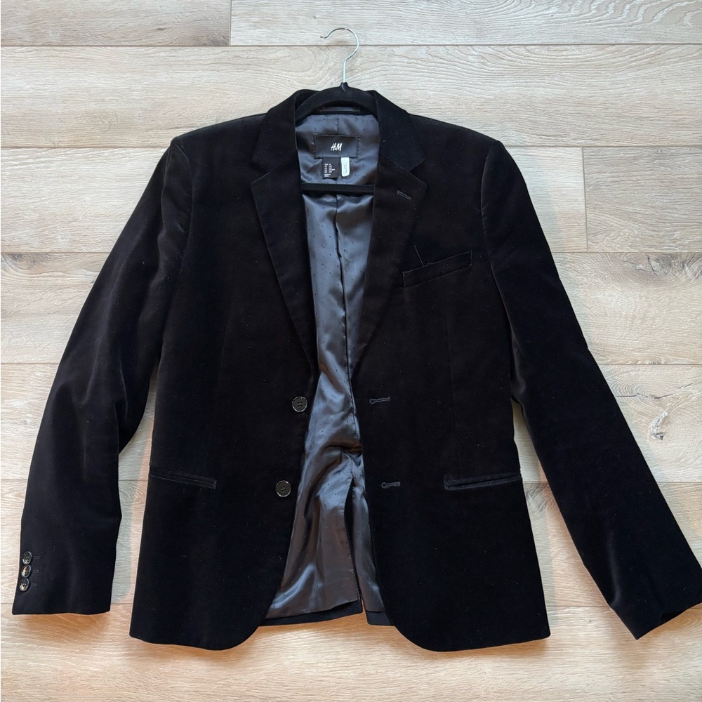 H&M Classic Black Velvet Jacket